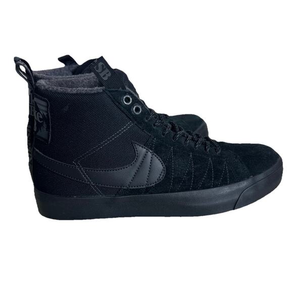 Nike SB Blazer Mid Triple Black Mens 8.5 Suede Skate Shoes DC8903-002